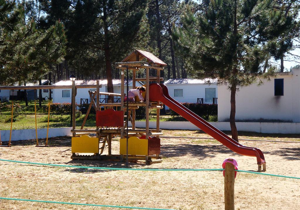 Parque De Campismo Orbitur Sitava Milfontes Otel Malhadinhas Dış mekan fotoğraf
