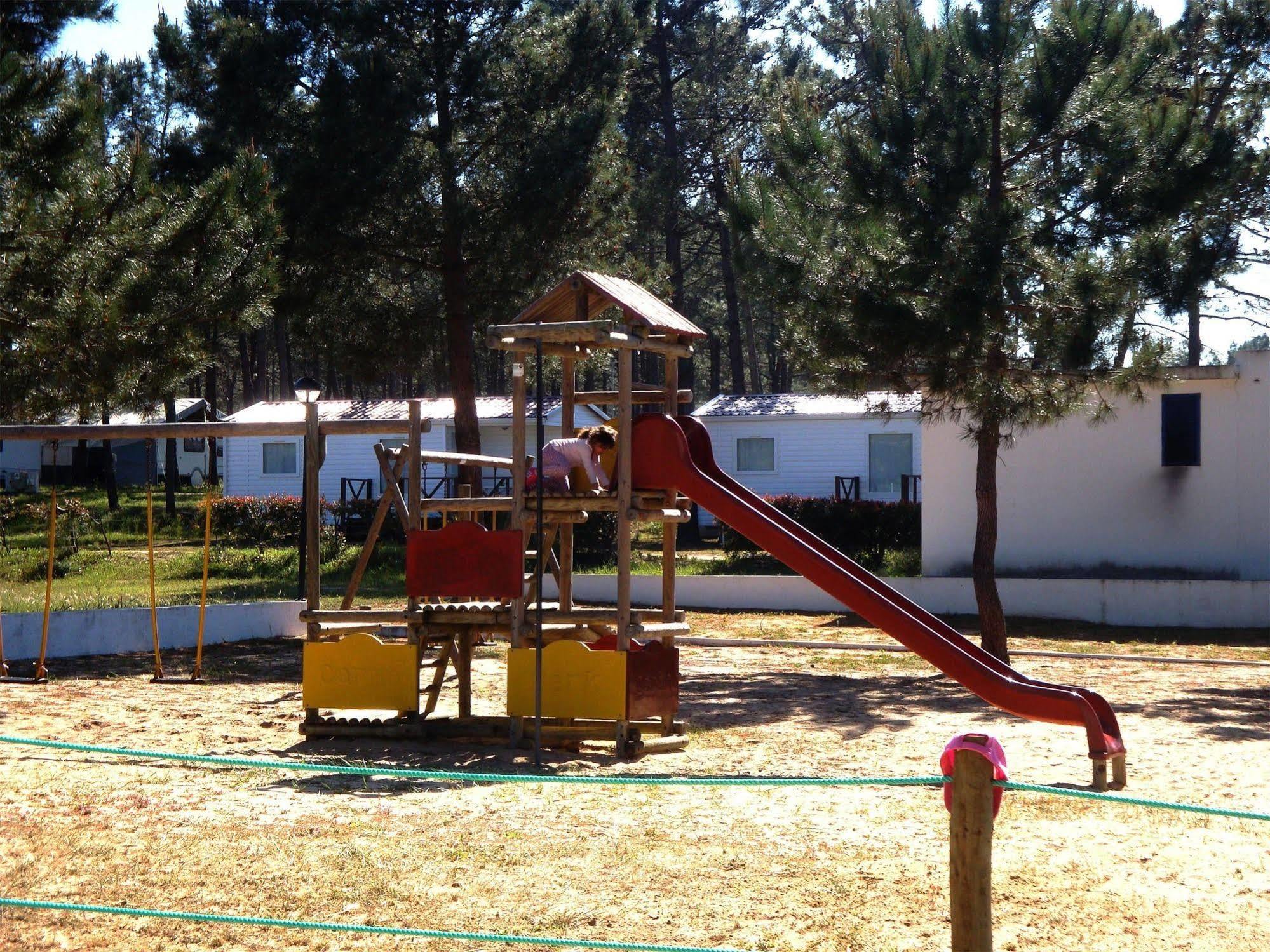 Parque De Campismo Orbitur Sitava Milfontes Otel Malhadinhas Dış mekan fotoğraf
